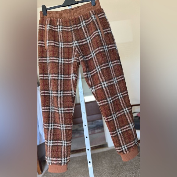 BURBERRY fleece sweatpants - Picture 2 of 7